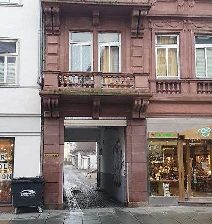 Privat Zimmer In Bad Homburg Bei Kurhaus Бад-Хомбург-фор-дер-Хёэ Экстерьер фото