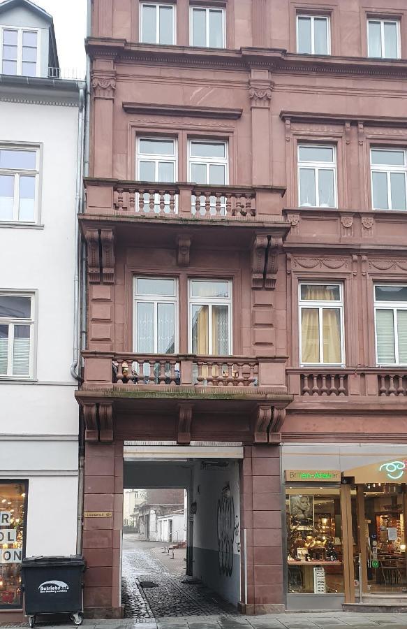 Privat Zimmer In Bad Homburg Bei Kurhaus Бад-Хомбург-фор-дер-Хёэ Экстерьер фото
